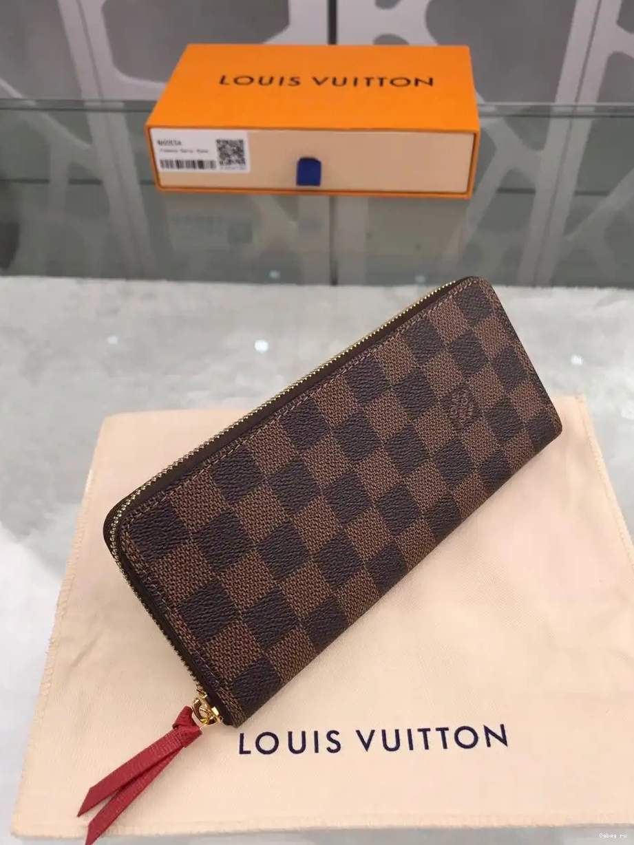 ZIPPY LOUIS VUITTON 0510
